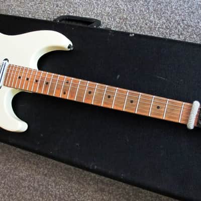 Up to 07/07! Fender HM Strat 1988 Original /Greg Howe,Introspection Mode/ +Case!FREE shipping in EU! image 9