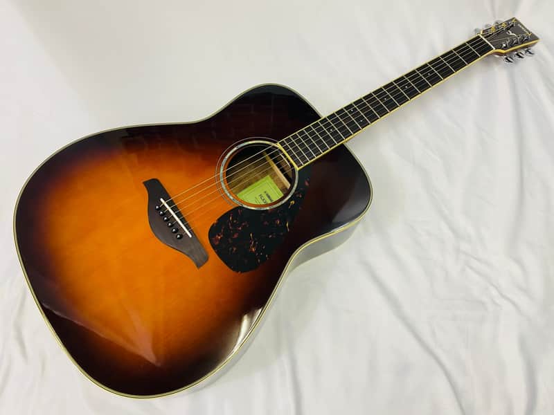 YAMAHA FG-830 Acoustic Guitar Top veneer image 1