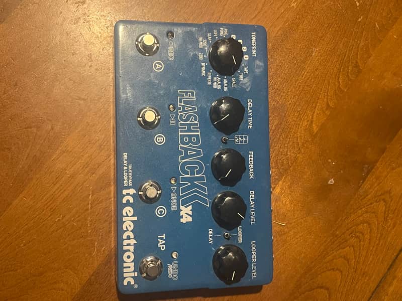 TC Electronic Flashback X4 Delay & Looper 2011 - 2019 - Blue image 1