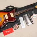 Fender Road Worn '60s Jazzmaster with Pau Ferro Fretboard 2018 - 2019 - 3-Color Sunburst