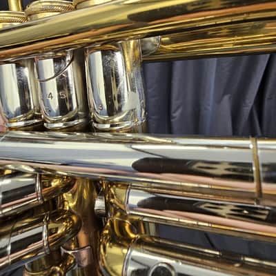 Olds Bb Cornet 1938 - Lacquered Brass w/ Nickel plating w/ original case image 9