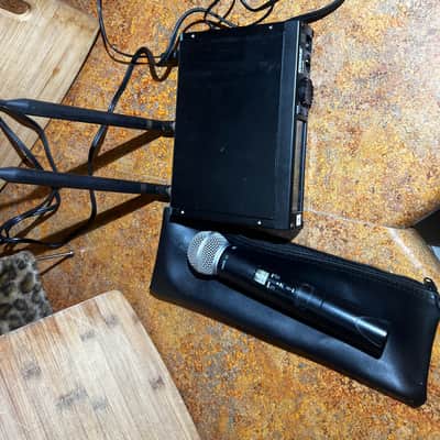 Shure ULXP4 470-560 MHz-G3 ULX2-G3 2009 - Black image 5