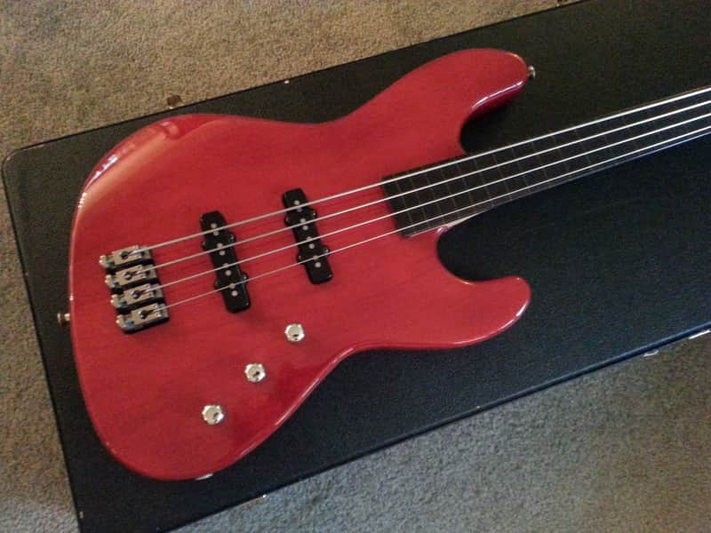 Hamer USA Cruise Bass Fretless w/2TEK bridge. HSC. PRICE DROP image 1