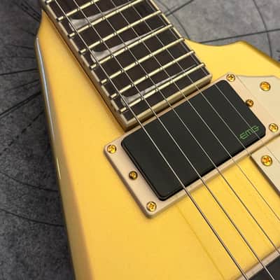 ESP LTD KH-V Kirk Hammett Signature 2023 - Present - Metallic Gold image 5