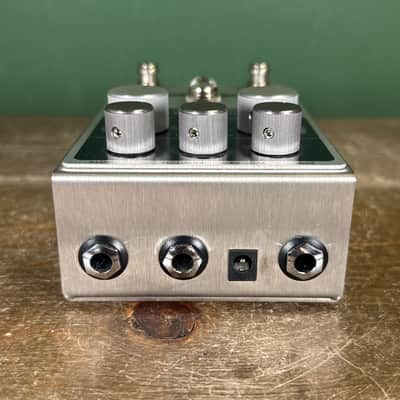 Origin Effects Deluxe61 Amp Tremolo & Drive 2021 - Silver image 7