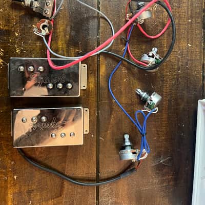 Squier Classic Vibe Starcaster Loaded Harness - Wide Range Humbuckers image 1