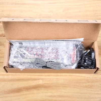 Tech 21 SansAmp Character Plus Series Mop Top Liverpool 2022 - Present - Tan / Red image 9