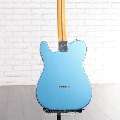 Fender American Professional Classic Telecaster Electric Guitar - Faded Lake Placid Blue (TeleAPCMLPBd1) image 2