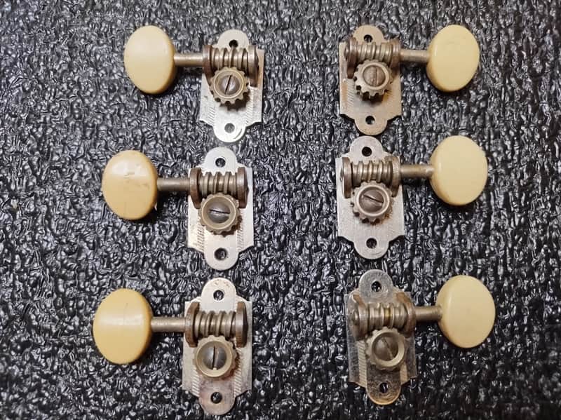 Vintage 1950's Waverly Guitar Tuners - Full Set - Plastic Buttons image 1