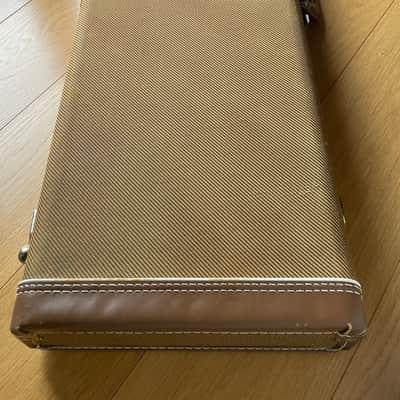 Fender G&G Deluxe Strat/Tele Hardshell Case, Tweed with Orange Plush Interior image 14