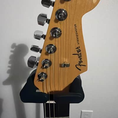 Fender American Elite Stratocaster with Rosewood Fretboard 2016 - 2019 - Tobacco Sunburst image 5