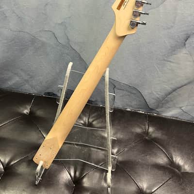 Squier Loaded Stratocaster Neck with Laurel Fingerboard image 4