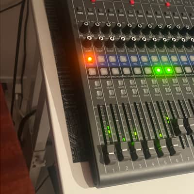 Zoom LiveTrak L-20 Digital Mixer / Recorder 2010s - Grey / Blue image 3