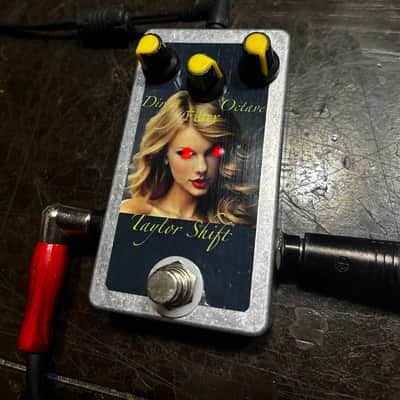 CELEBRITY PEDALS Taylor Shift Octave + Low Pass Filter (Handmade and Analog) image 5