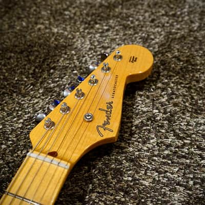 Fender Custom Shop '55 Stratocaster Hardtail CC - 2 Tone Sunburst image 5