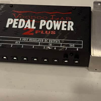 【美品】VOODOO LAB Pedal Power 2 Plus Amazon.com: Voodoo Lab Pedal Power 2 Plus Isolated Power Supply