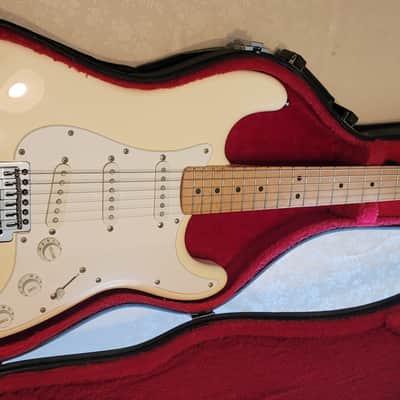Fender Stratocaster MIM Squier Series 1995 - Blonde W/CASE VG+ image 18
