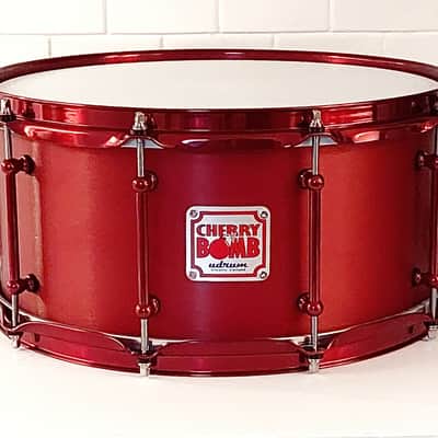 Udrum Cherry Bomb 2.0 2021 Candy Red image 1