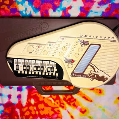 Suzuki OM-300 Omnichord W/Case + AC image 1