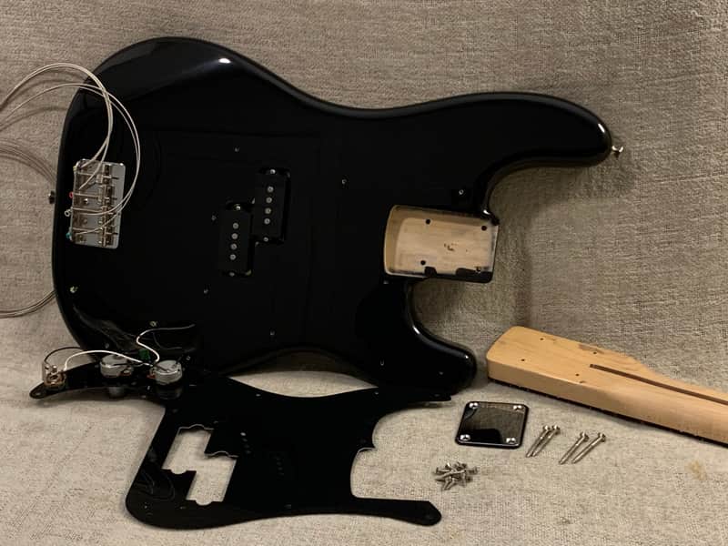 1983-1984 Squier Precision Bass Black SQ Series MIJ Fujigen | Reverb
