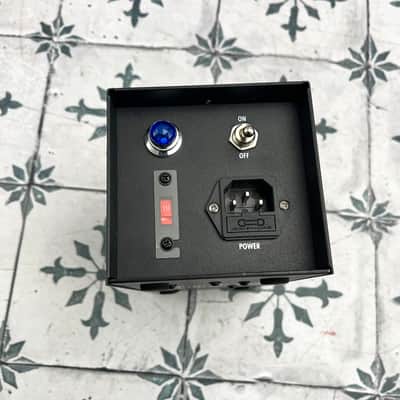 Warm Audio WA-8000 Large Diaphragm Tube Condenser Microphone image 7