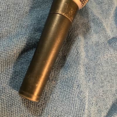 Shure Beta 58 Microphone w/ Aftermarket Cartridge image 2