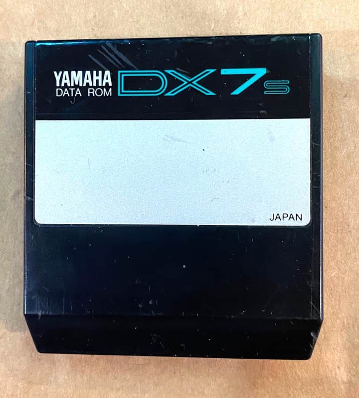 Yamaha DX7 II-D / II-FD Data ROM Cartridge image 1