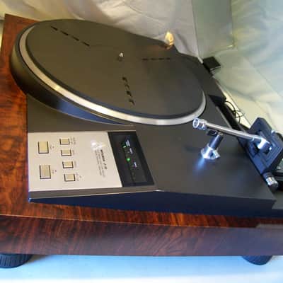 Mitsubishi LT-30 Turntable (Needs Service) image 6