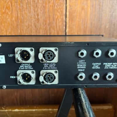 t.c.electronic TC2240 HS PARAMETRIC EQUALIZER/PREAMPLIFIER 2U RACK MOUNT image 7