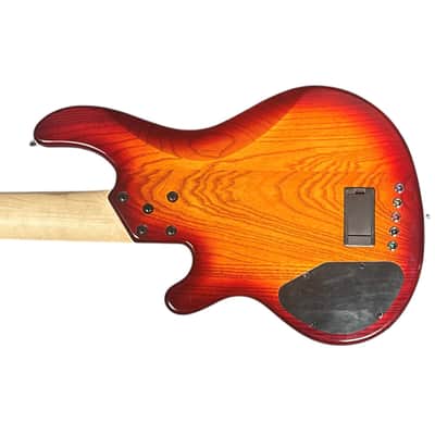 Lakland Skyline 55-02 Deluxe, Honey Burst Quilt Maple Top / Maple COSMETIC FLAWS, B-STOCK *IN STOCK* image 2