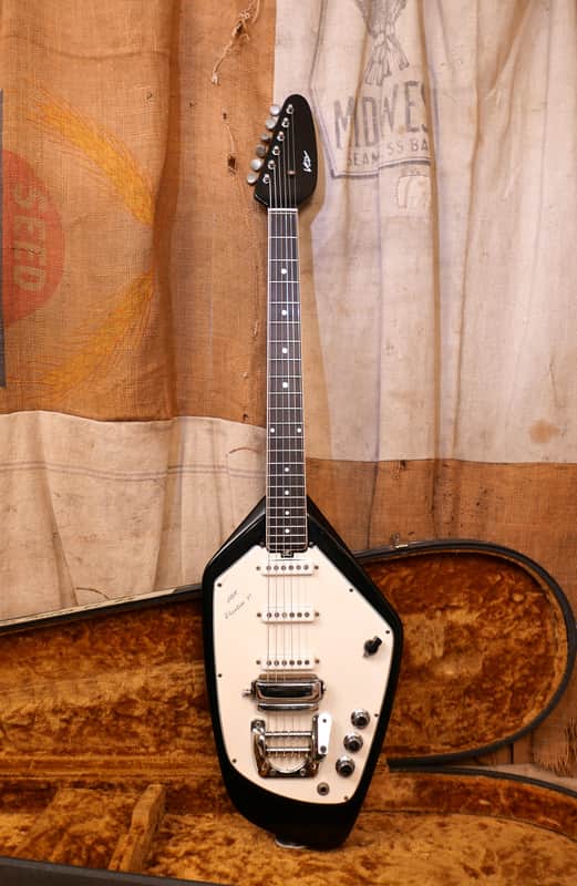Vox Phantom VI 1966 Black image 1