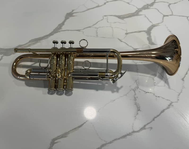 Bach 299GH C Trumpet image 1