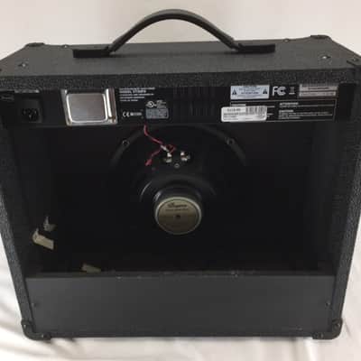 Behringer VT30FX Electric Guitar Combo Amp 1x10" 30watt image 4