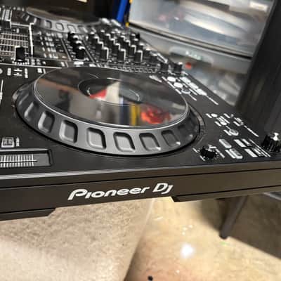 Pioneer DDJ-FLX10 4-Channel DJ Controller 2023 - Present - Black image 2