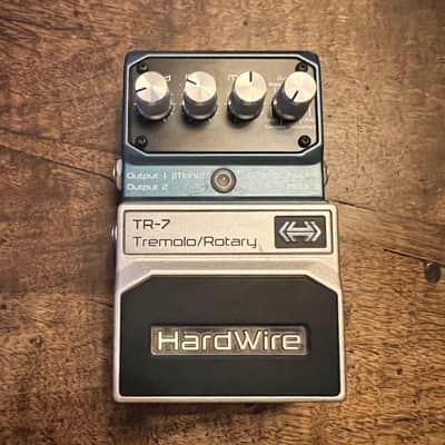 Hardwire TR-7 Tremolo/Rotary image 3