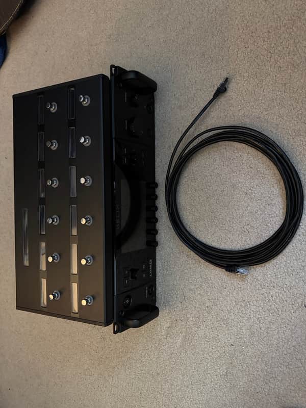 Line 6 Helix Rack with Controller 2010s Black image 1