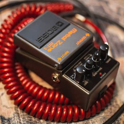 Boss MT-2 Metal Zone Guitar Effects Pedal image 4