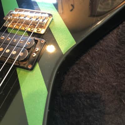 Kramer Voyager 1981 w/ Pre-Lawsuit Headstock and Original Hardshell Case image 15