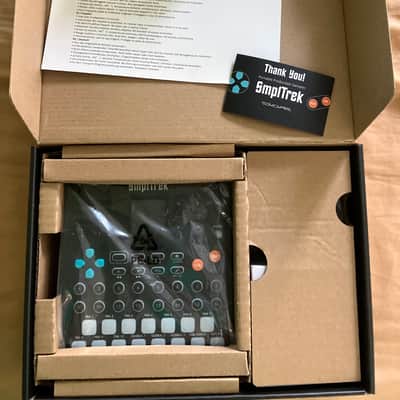 Sonicware SmplTrek Portable Production Sampler 2022 - Present - Black image 4