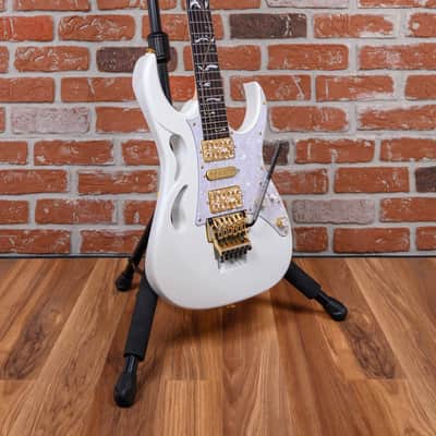 Ibanez Steve Vai PIA3761 Stallion White 2021 w/OHSC image 3
