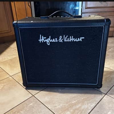 Hughes & Kettner Warp T 4×12 Cabinet | Reverb