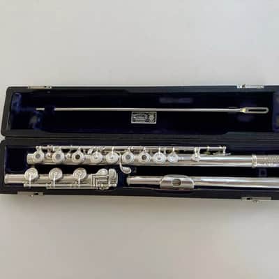 Vintage 1971 W.S Haynes Handmade Solid Silver Flute, New Pads; with Case image 1
