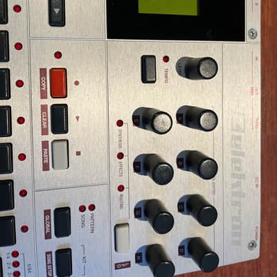 Elektron Machinedrum SPS-1 MKII 2007 - 2010 - Silver image 2