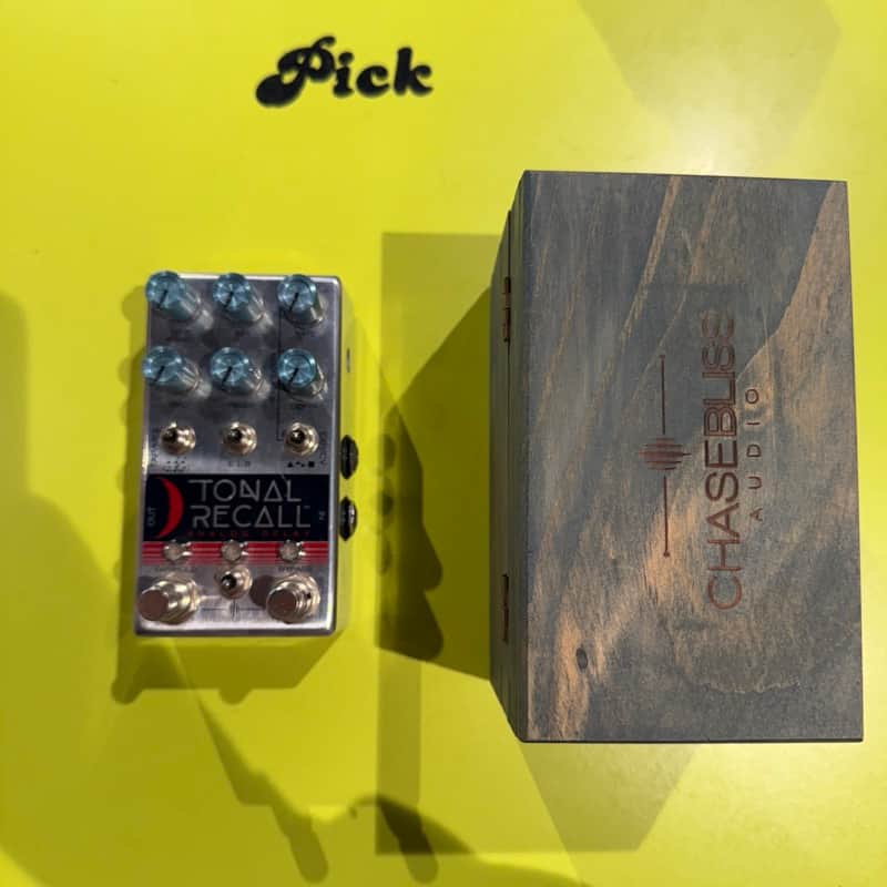 Chase Bliss Audio Tonal Recall Analog Delay 2016 - 2017 - Graphic with Blue Knobs image 1