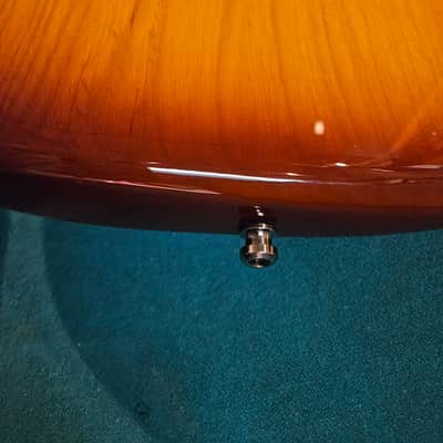 Fender American Deluxe Stratocaster With Hard Case 2013 - Sienna Sunburst image 3