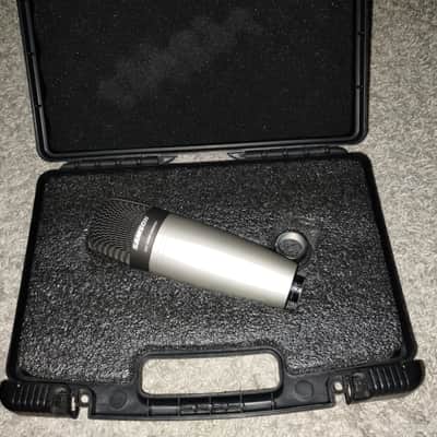 Samson C01 Large Diaphragm Cardioid Condenser Microphone 2010s - Silver image 2