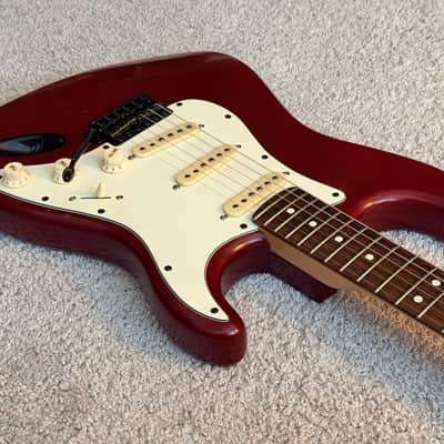 Fender USA Highway One Stratocaster HSS with Rosewood Fretboard - Midnight Wine Transparent image 5