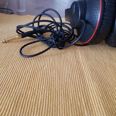 AKG K-300 image 3