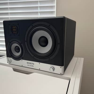 Eve Audio SC3070 3-Way 7" Active Studio Monitors (Pair) 2020 - Present - Black image 4