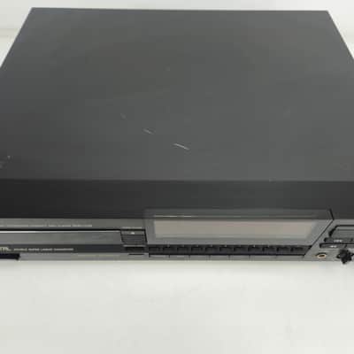 Denon - DCD-1700 - Stereo Compact Disc Player image 5